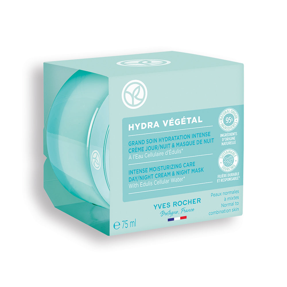 Care with a non-stop effect of intensive hydration that lasts 100 hours